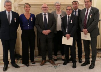 Six personnalités des Pyrénées-Orientales décorées pour leur action dans l’accueil des réfugiés ukrainiens