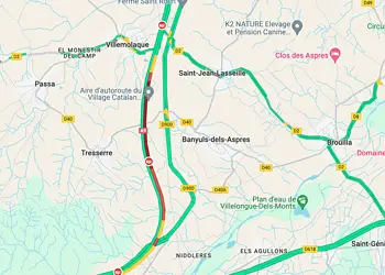 Une collision entre deux camions sur l’A9 dans les Pyrénées-Orientales ralentit le trafic
