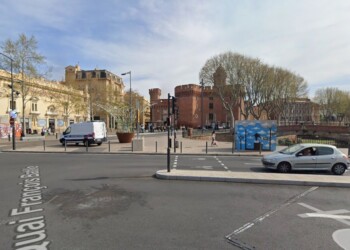 Place de la résistance devant le Castillet, nouveau point noir de la circulation de Perpignan ?
